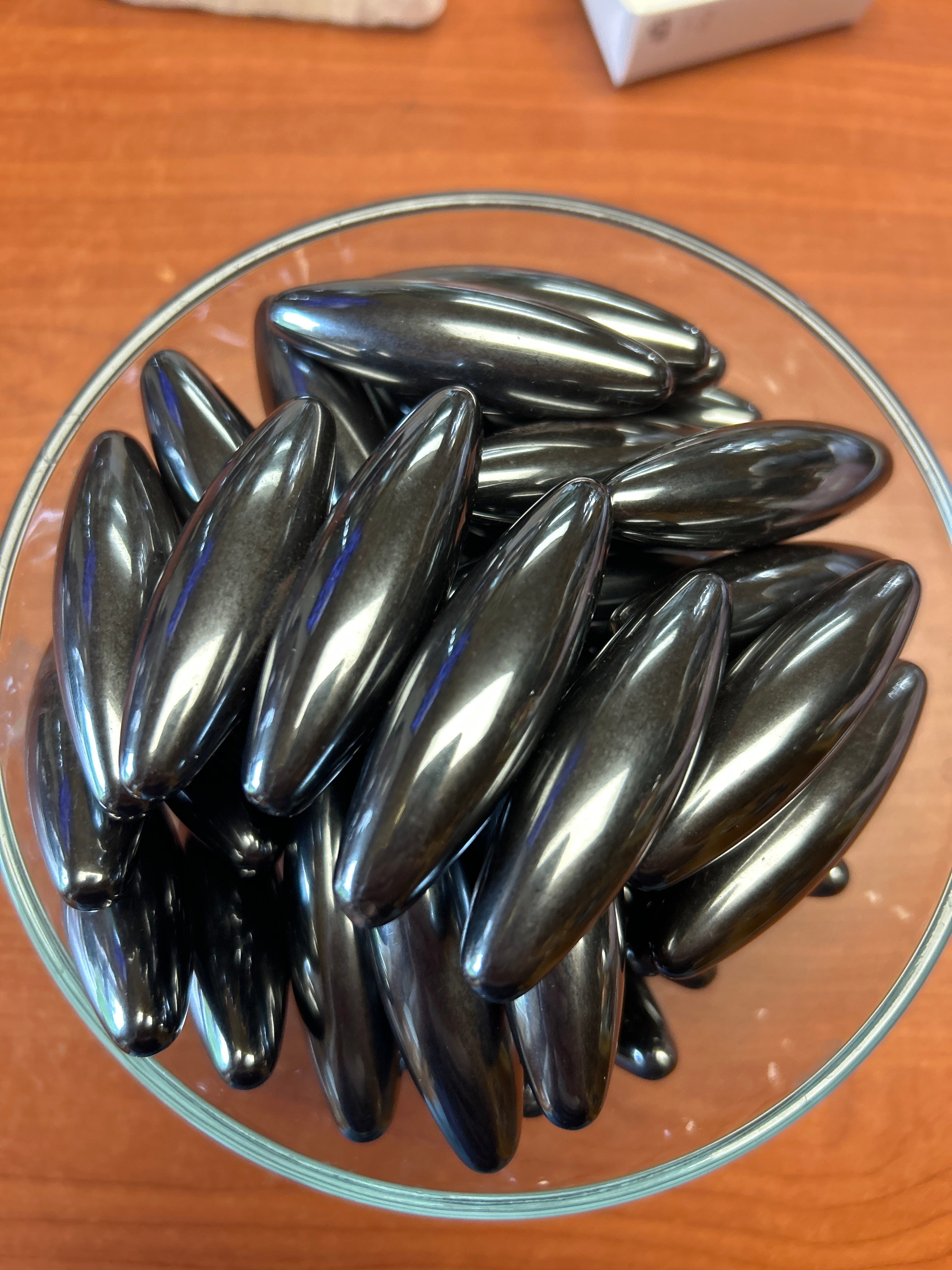 Oval Magnetic Hematite Stones Mountain Mineral Market