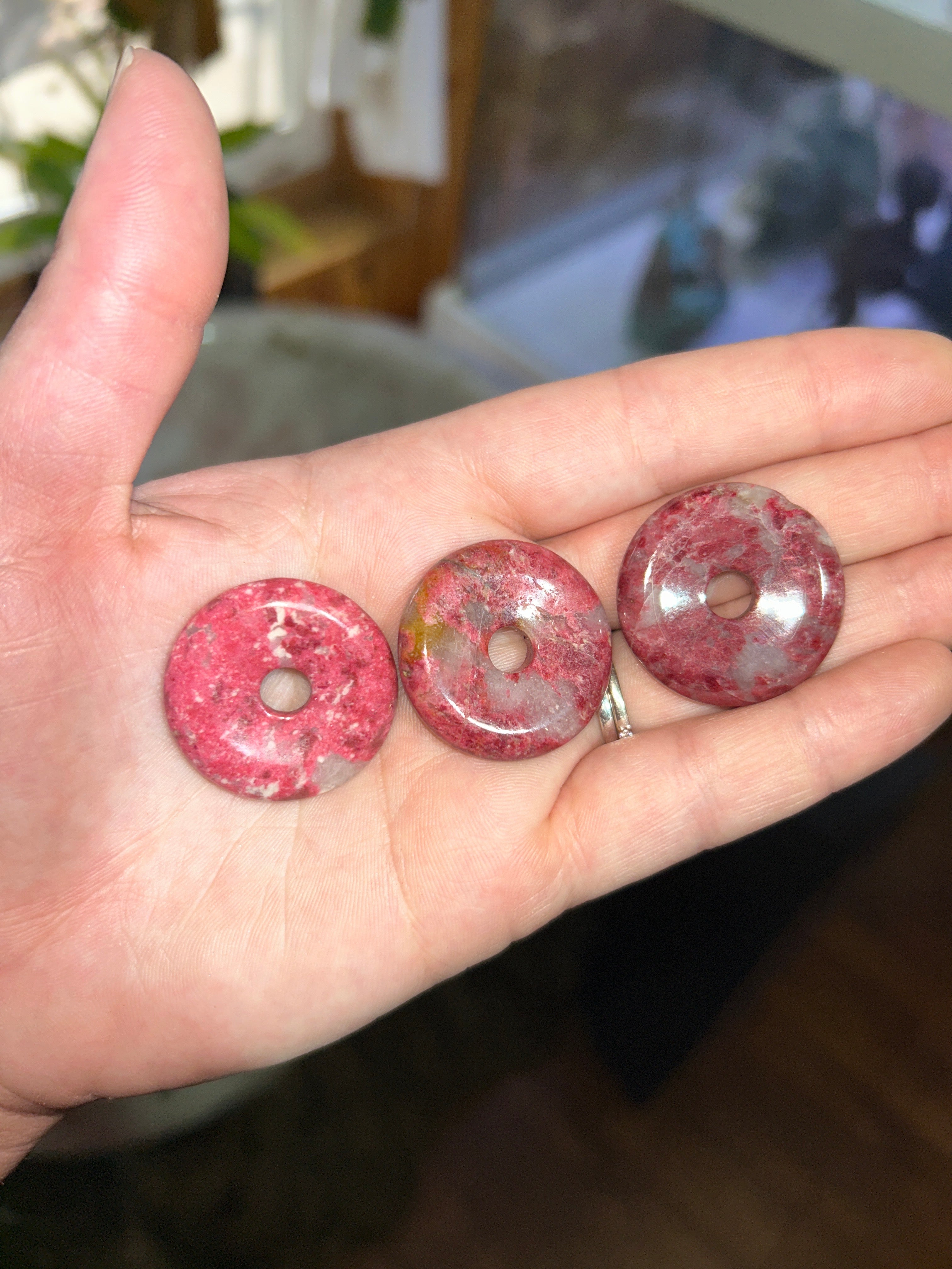 Thulite Donut Mountain Mineral Market