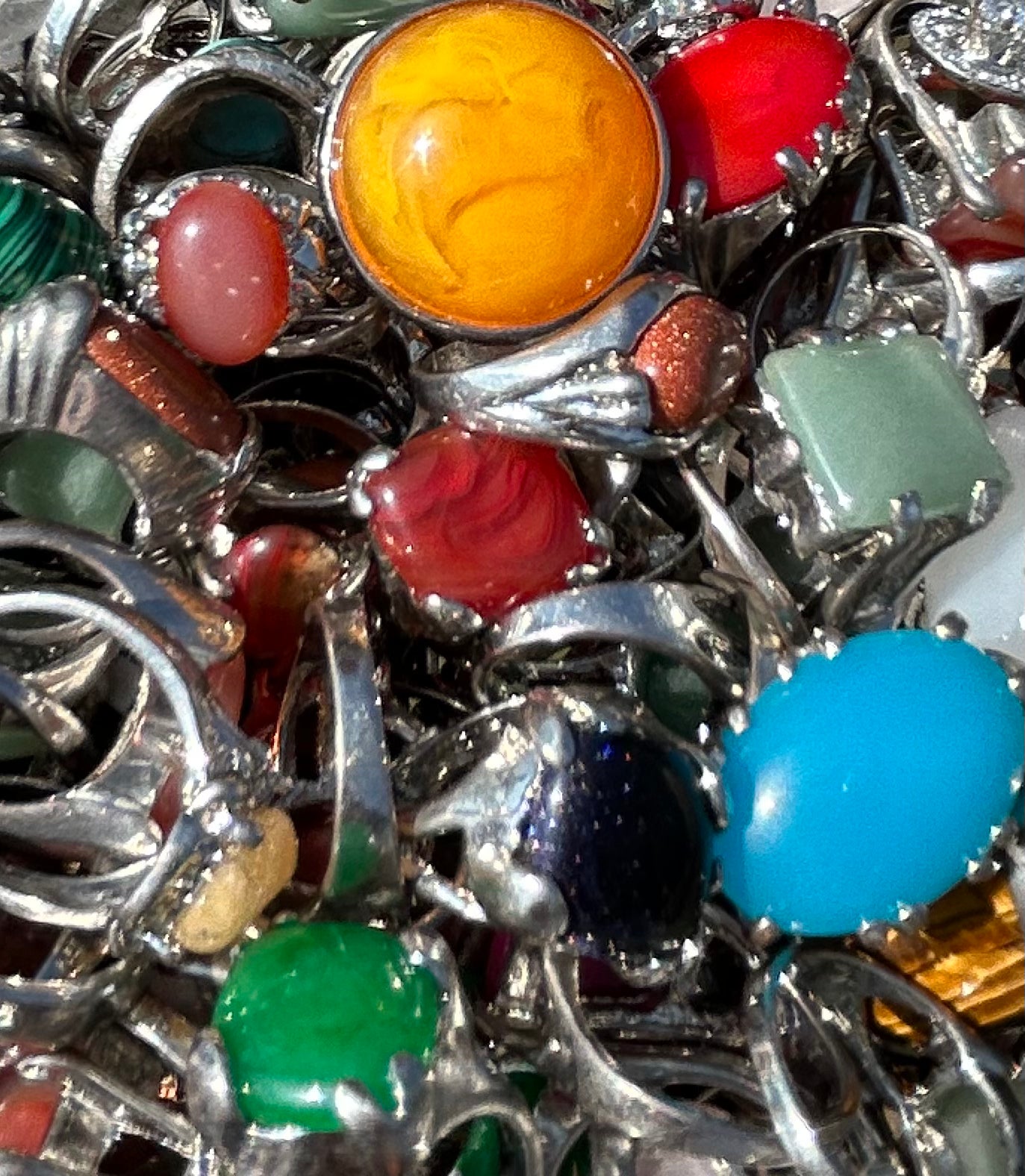 Costume Jewelry Mountain Mineral Market