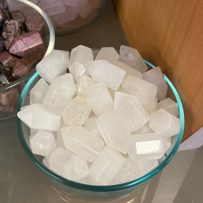 Gemstone Mini-towers Mountain Mineral Market