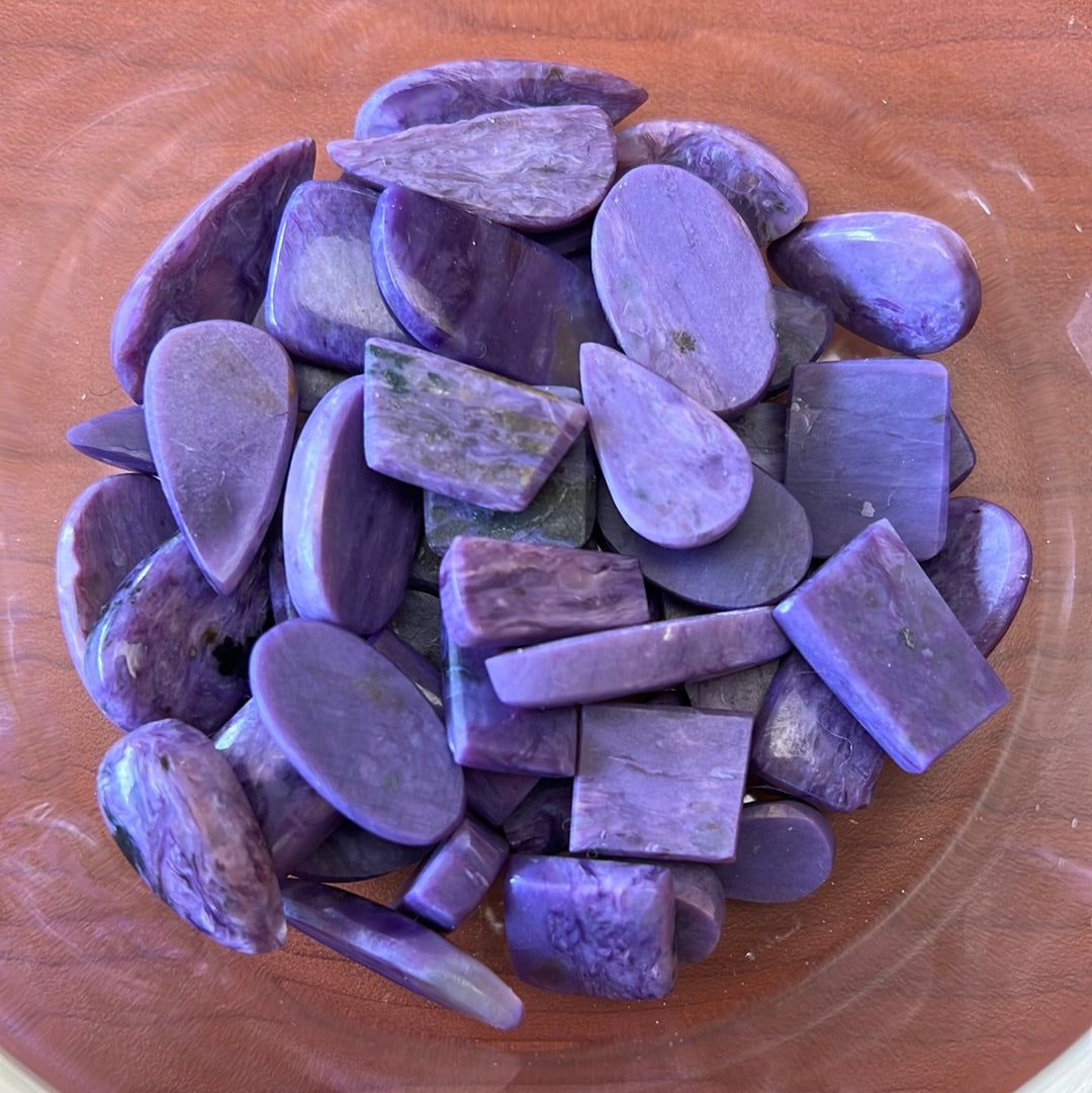 Charoite cabochons MMM